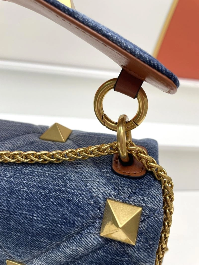 Tailored Valentino Satchel Bags 82238