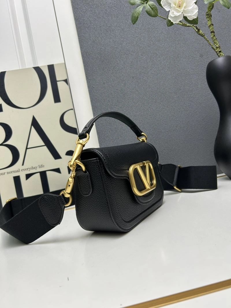 Compact Valentino Satchel Bags 82178