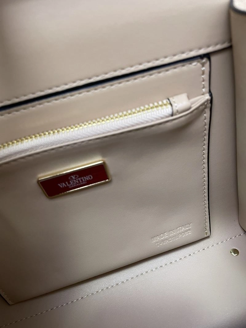 Practical Valentino Satchel Bags 82117