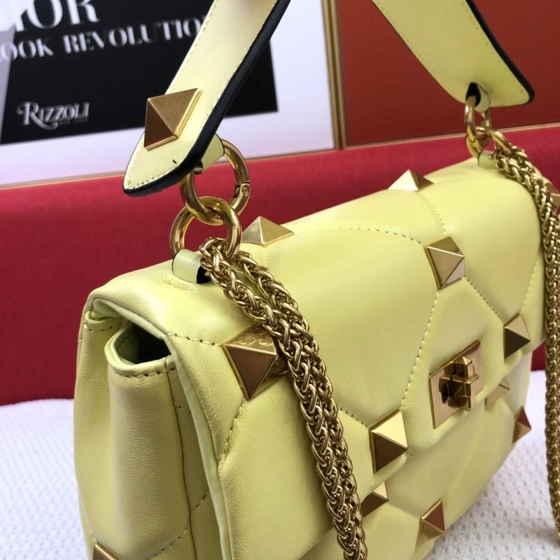 Valentino Satchel Bags Trendsetting 82110