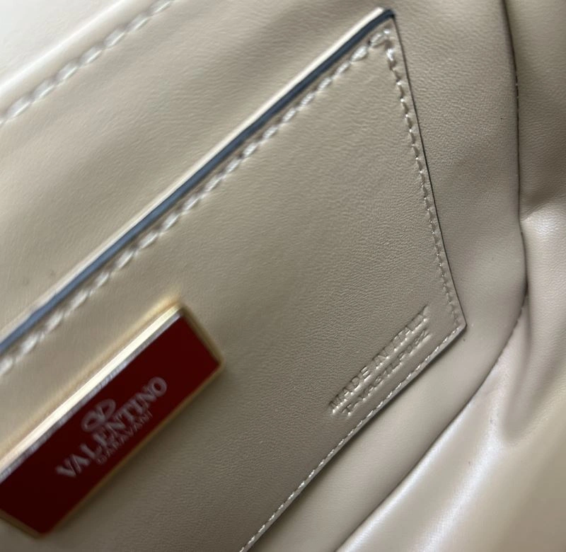 Valentino Satchel Bags MoistureWicking 82135