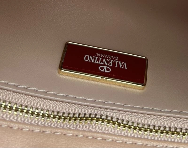 Timeless Valentino Satchel Bags 82094