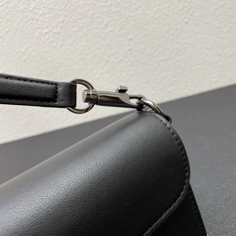 Valentino Satchel Bags UrbanStyle 82172