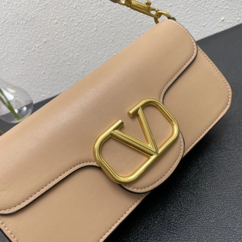 Valentino Satchel Bags FreshLook 82054