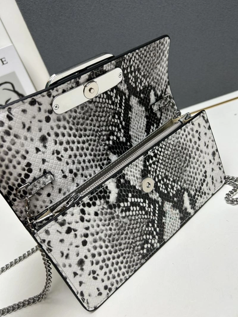 HighPerformance Valentino Satchel Bags 82132
