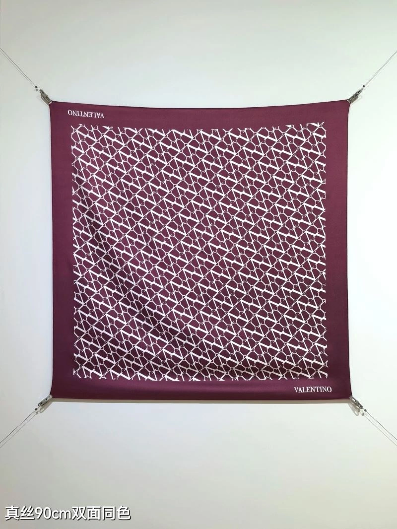 Durable Valentino Scarf 270831