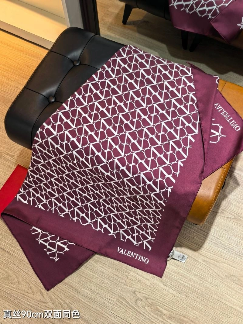 Durable Valentino Scarf 270831