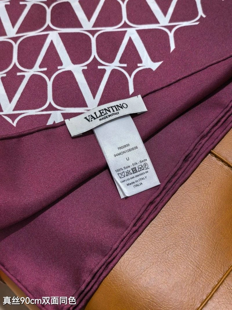 Durable Valentino Scarf 270831