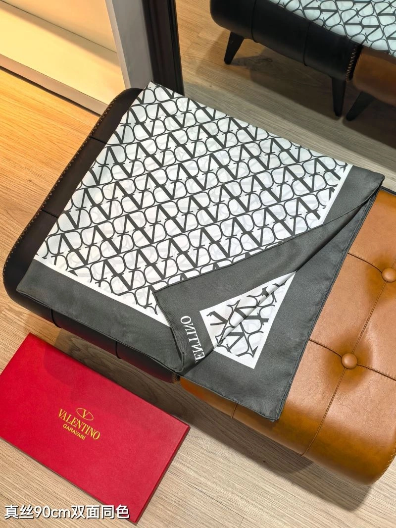 Valentino Scarf Cozy 270826