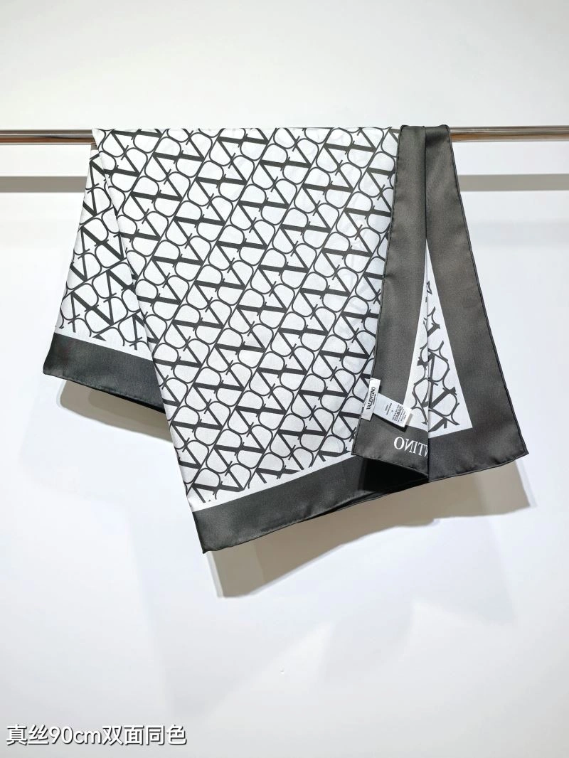 Valentino Scarf Cozy 270826