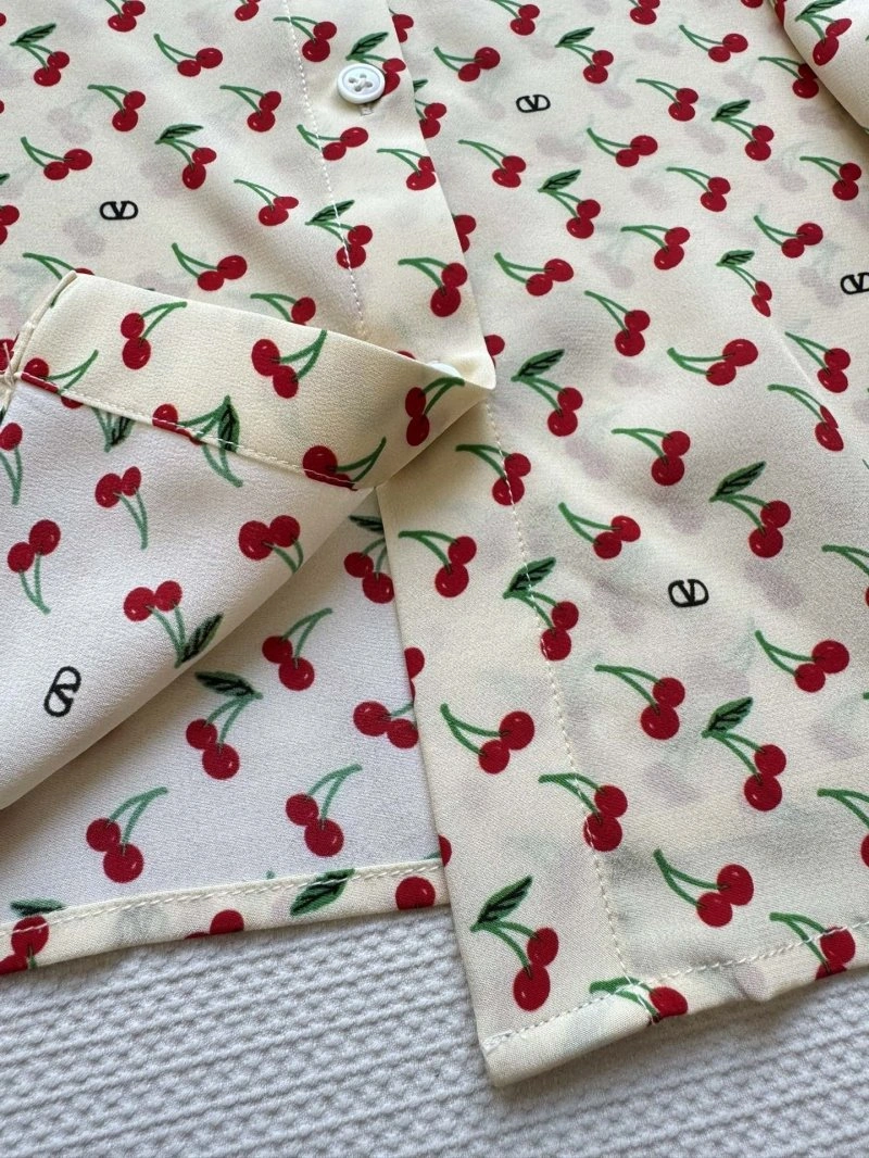 FlexibleFit Valentino Shirts 174159