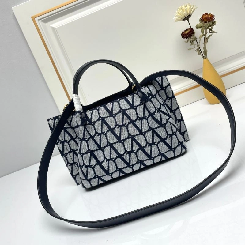 SmoothTexture Valentino Shopping Bags 86780