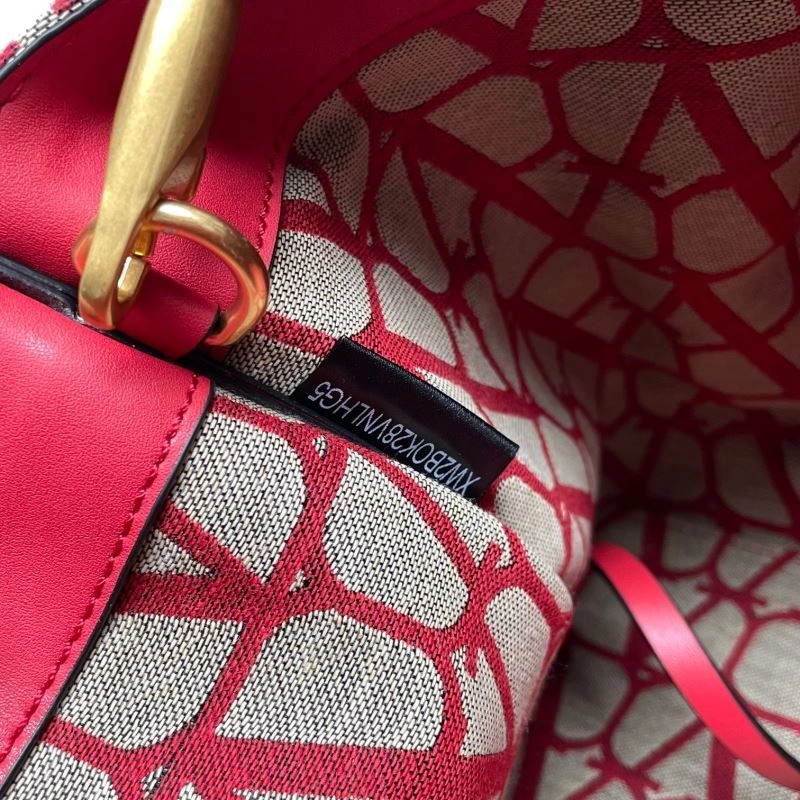 TechFriendly Valentino Shopping Bags 86776