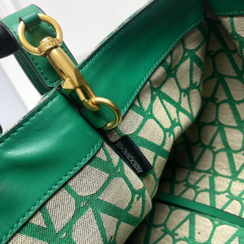 Seasonal Valentino Shopping Bags 86774
