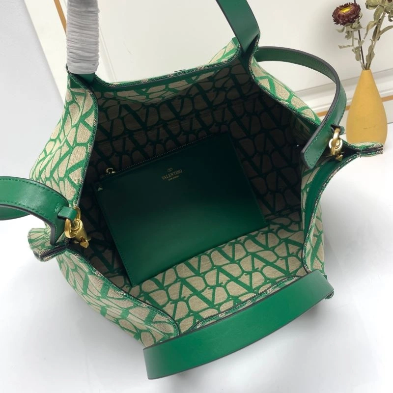 Seasonal Valentino Shopping Bags 86774