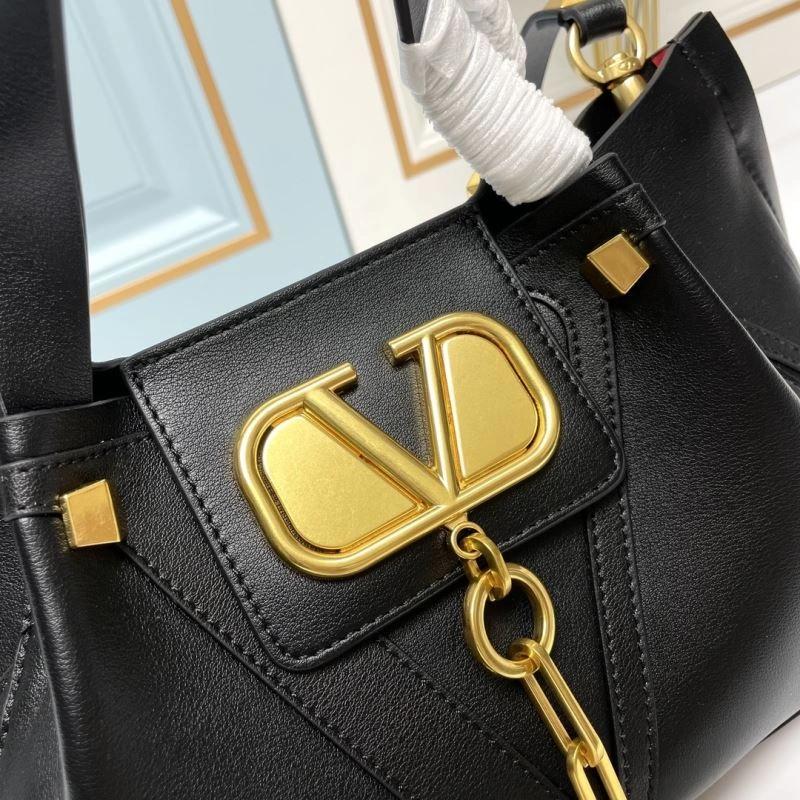 Sporty Valentino Shopping Bags 86770