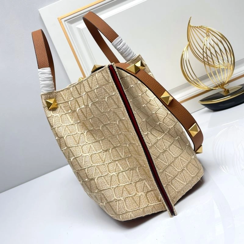 Lightweight Valentino Shopping Bags 86732