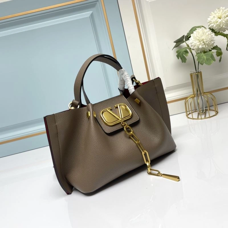 Trendy Valentino Shopping Bags 86724