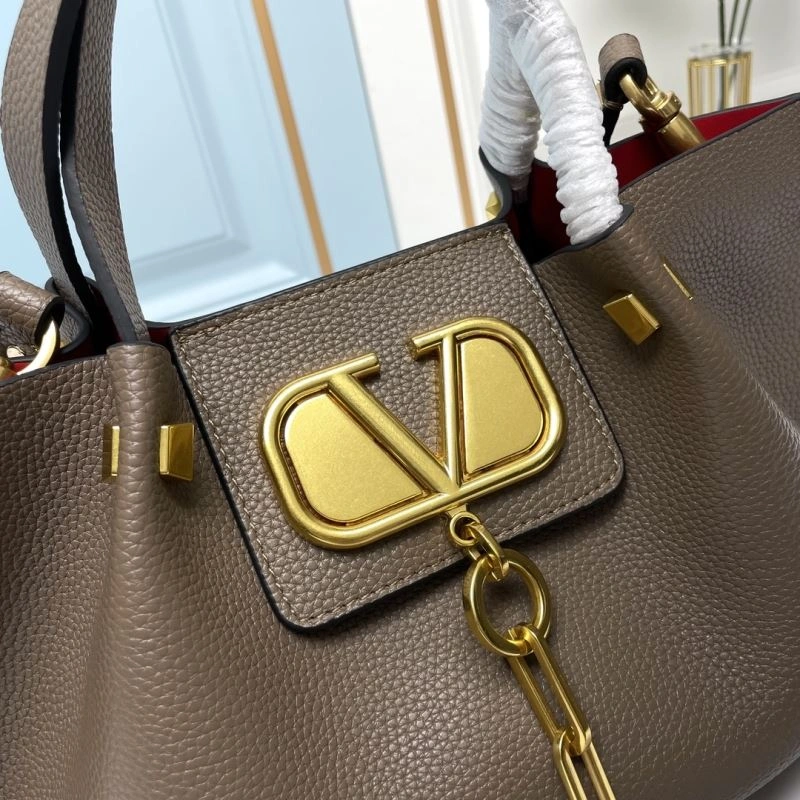 Trendy Valentino Shopping Bags 86724