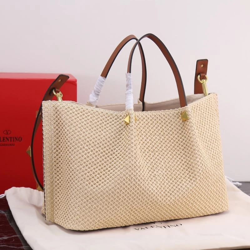 Resilient Valentino Shopping Bags 86712