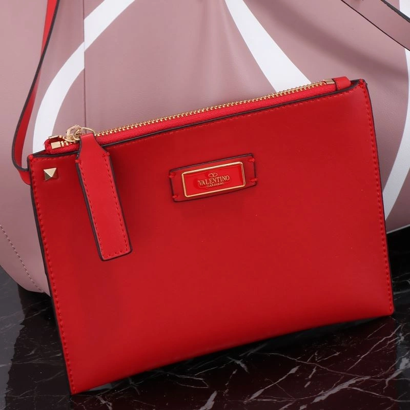 Minimalist Valentino Shopping Bags 86700
