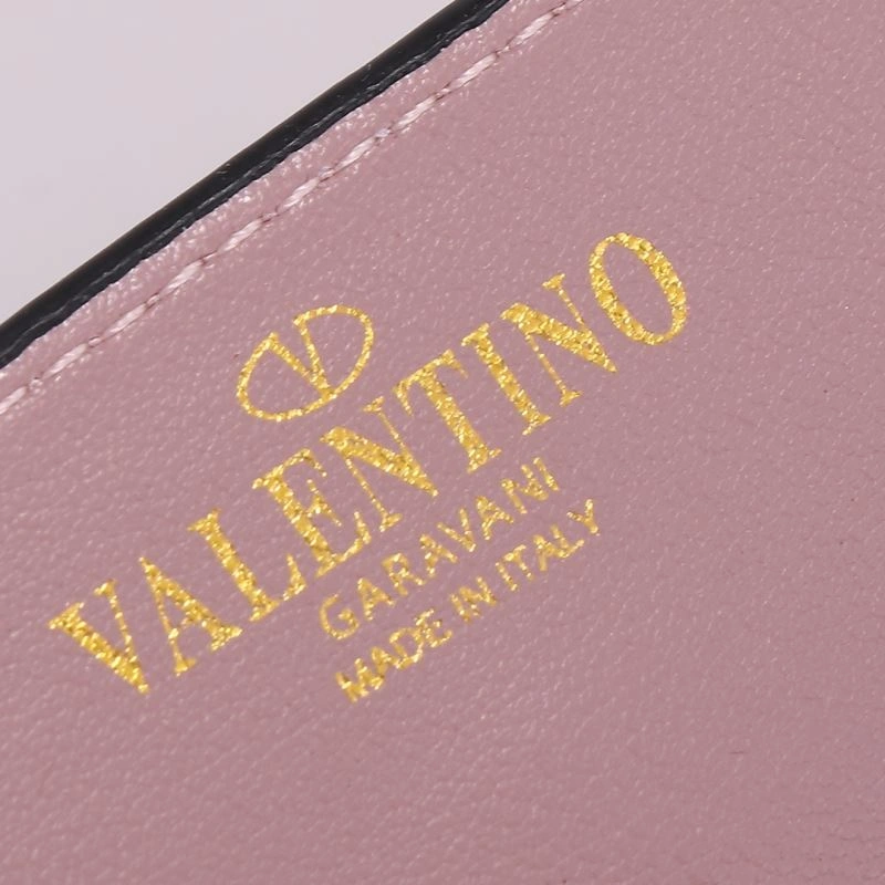 Minimalist Valentino Shopping Bags 86700