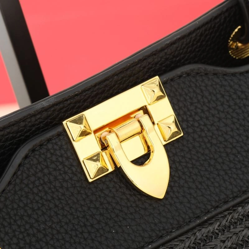 Youthful Valentino Shopping Bags 86696