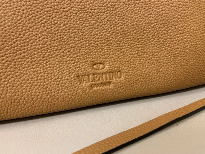 BestValue Valentino Shopping Bags 59610