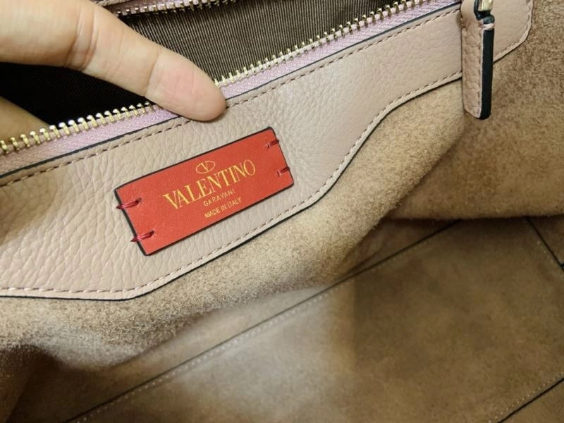 Trendsetting Valentino Shopping Bags 59614
