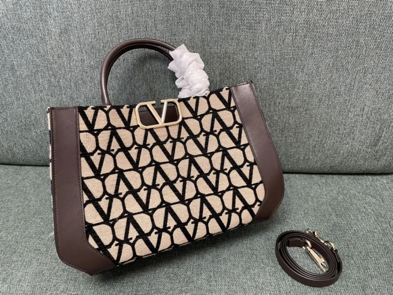 Versatile Valentino Shopping Bags 59599