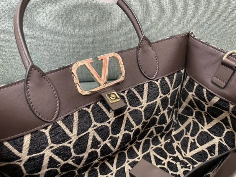 Versatile Valentino Shopping Bags 59599