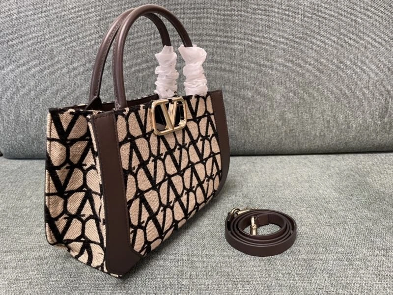 Valentino Shopping Bags Affordable 59596