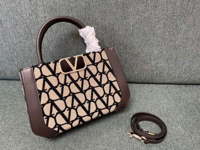 Valentino Shopping Bags Affordable 59596
