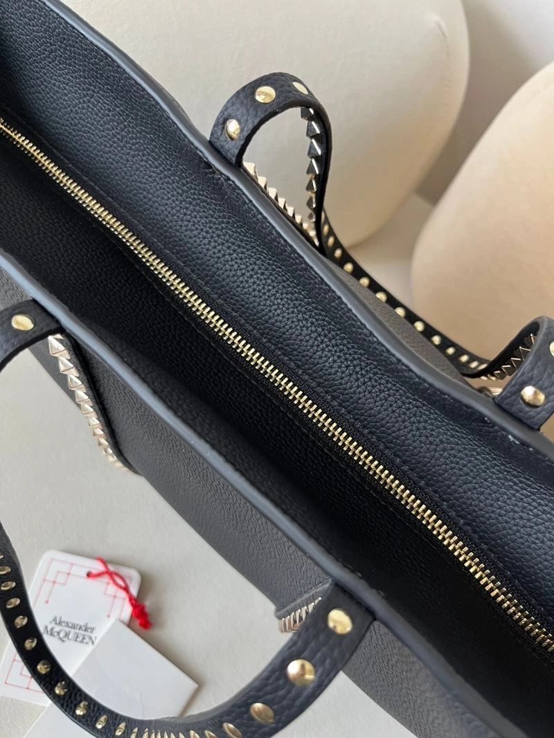 Valentino Shopping Bags Affordable 59579