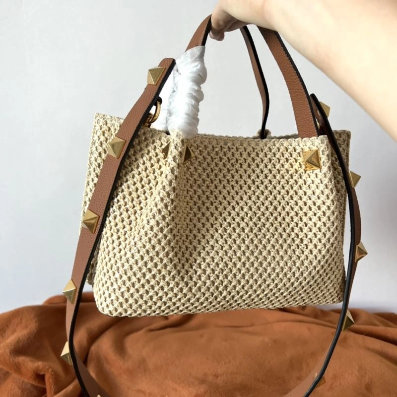 Cozy Valentino Shopping Bags 59557