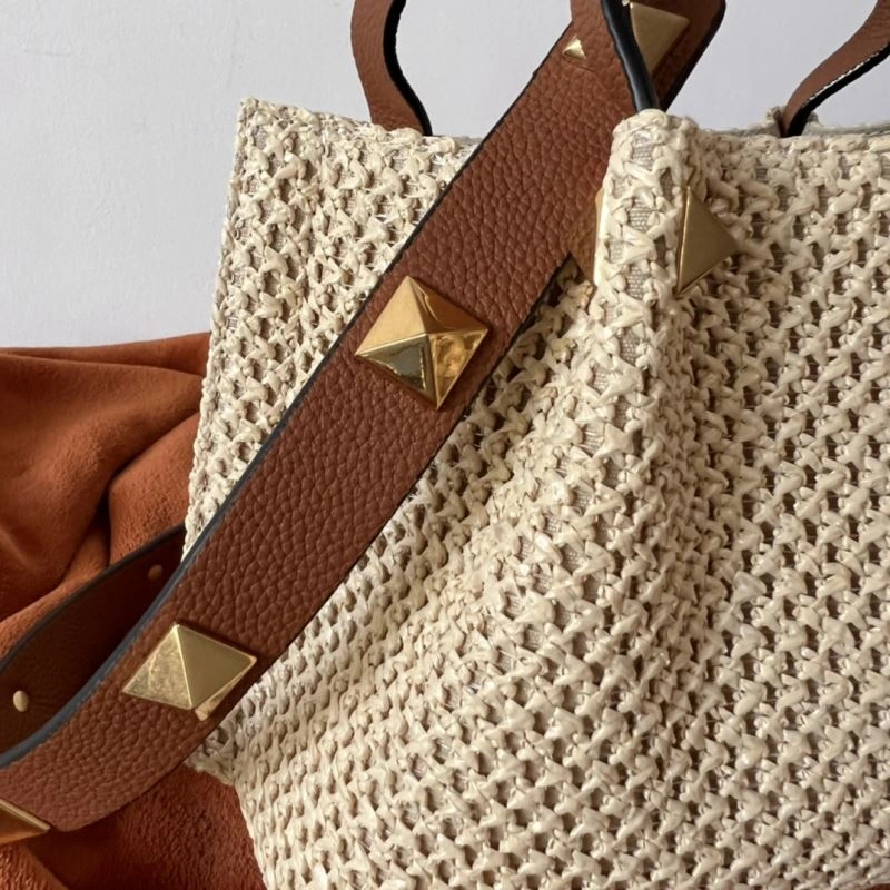 Cozy Valentino Shopping Bags 59557