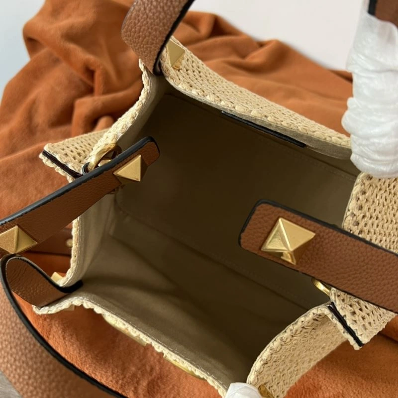 Cozy Valentino Shopping Bags 59557