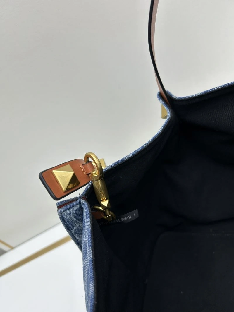 Valentino Shopping Bags WaterResistant 82001