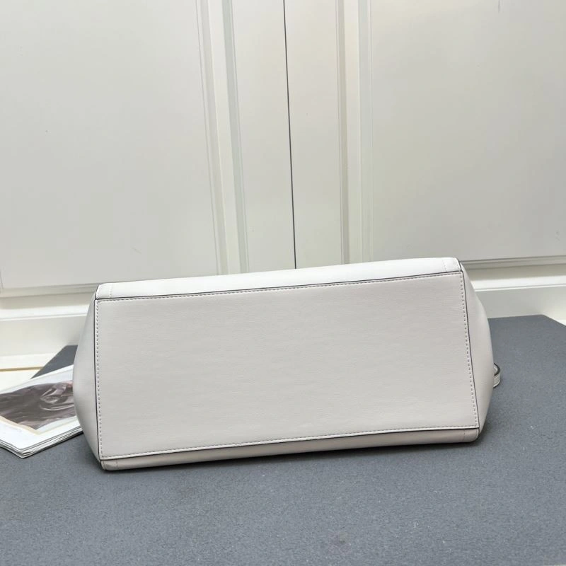Comfortable Valentino Shopping Bags 81974