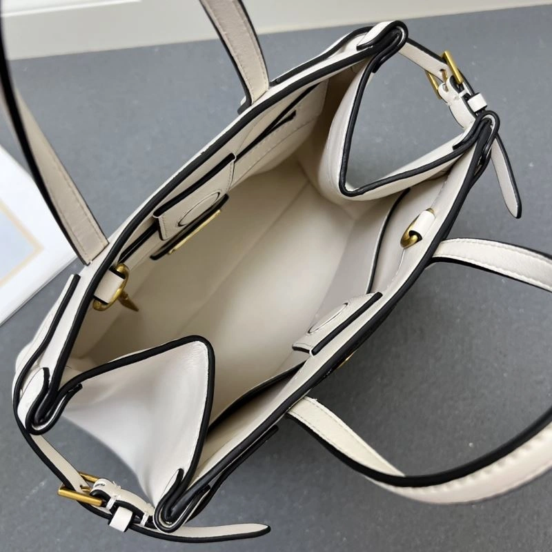 Neat Valentino Shopping Bags 82003