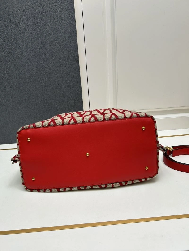 Classic Valentino Shopping Bags 81947