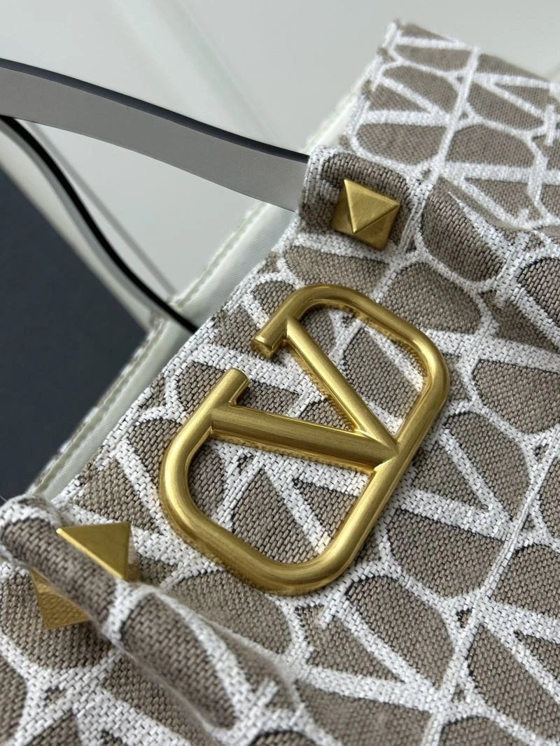 Valentino Shopping Bags Affordable 81973