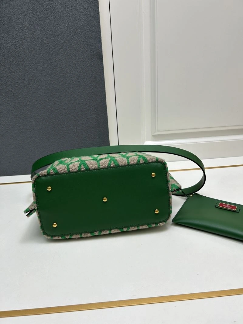 Valentino Shopping Bags ModernLook 81940