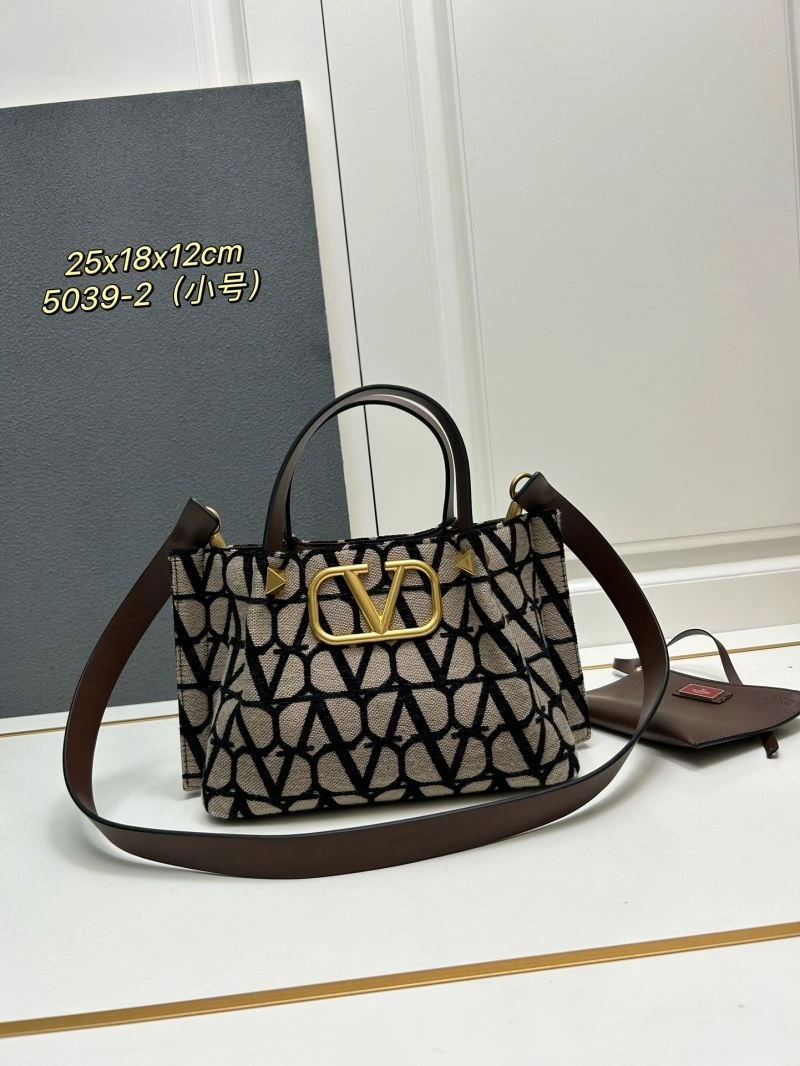 Valentino Shopping Bags Lightweight 81937