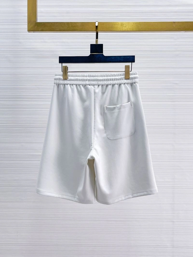 Chic Valentino Short Pants 174903