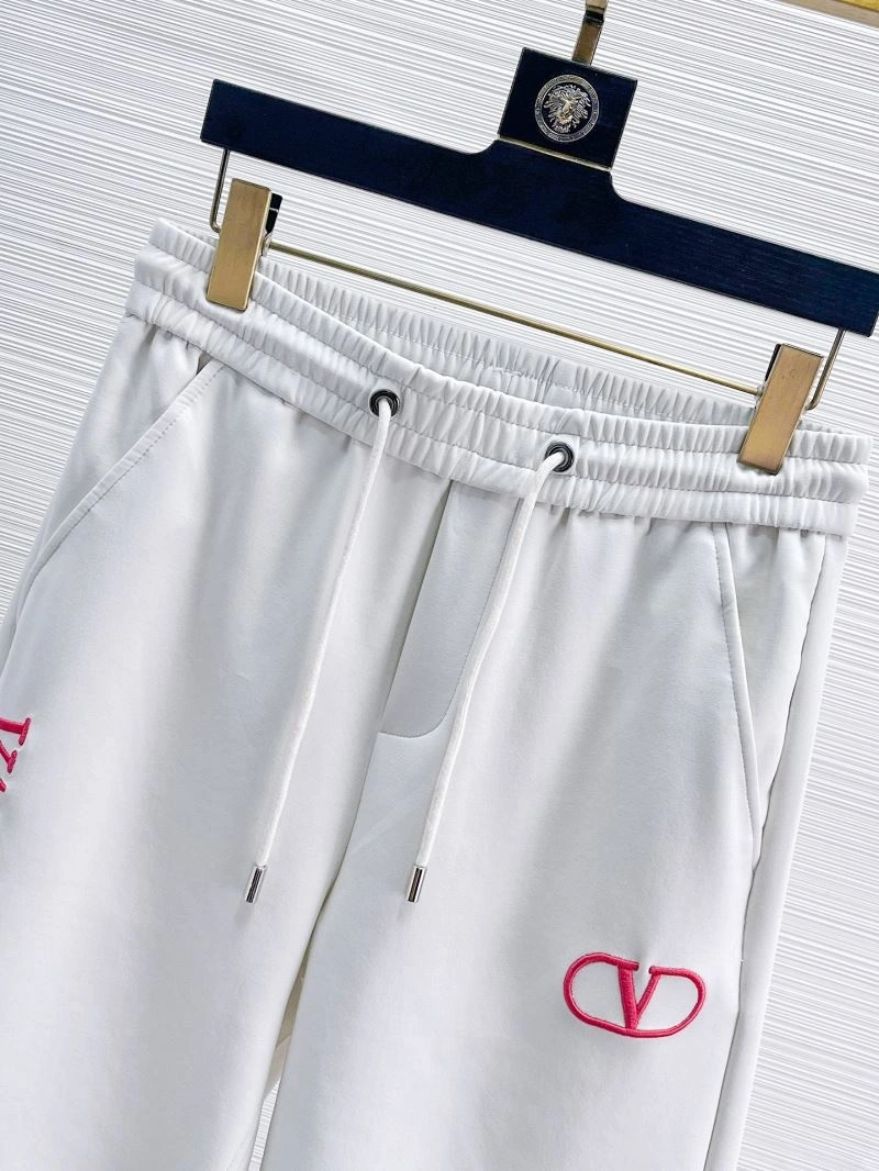 Chic Valentino Short Pants 174903