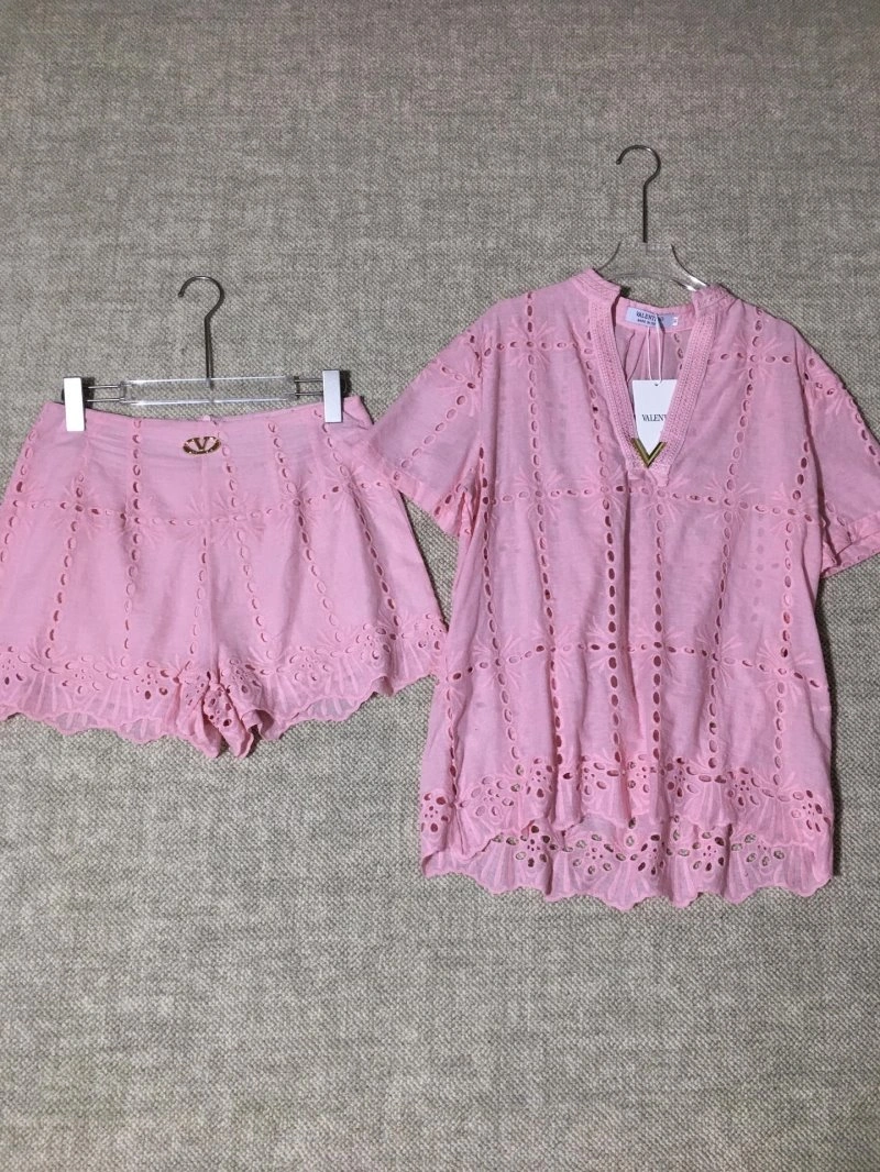 Lightweight Valentino Short Suits 174461