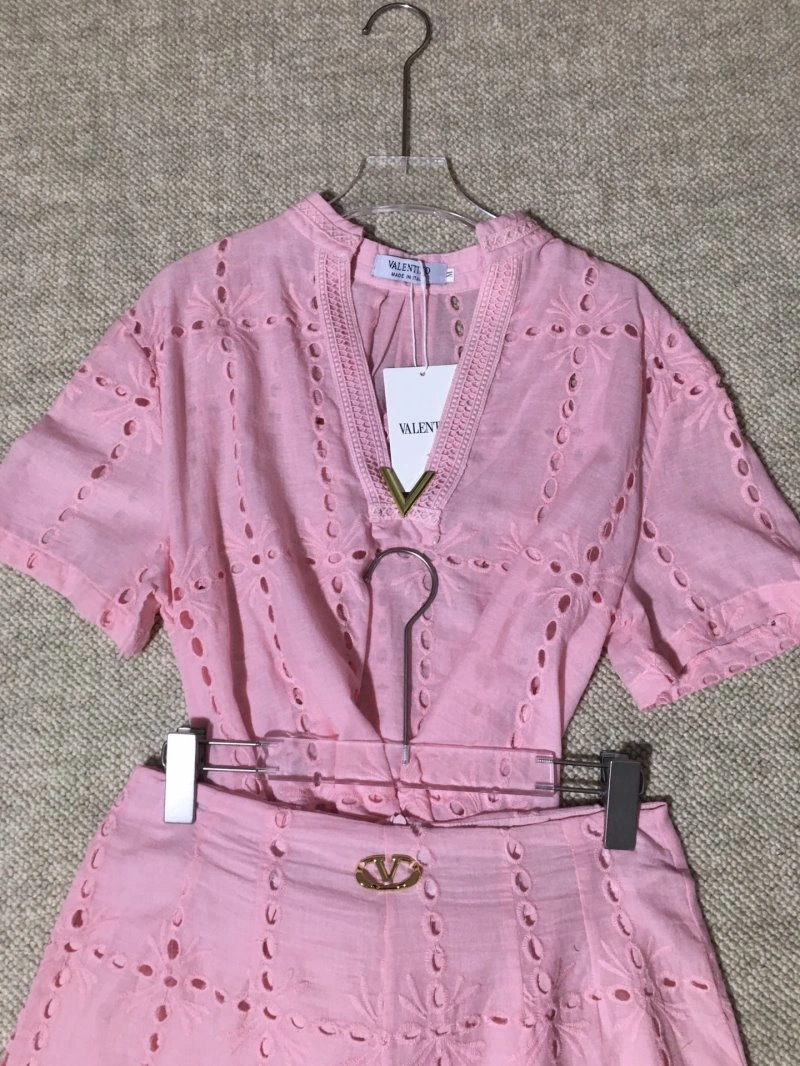 Lightweight Valentino Short Suits 174461