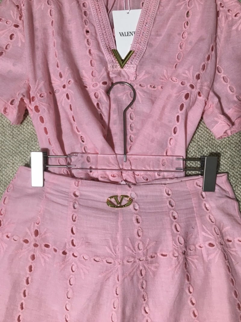 Lightweight Valentino Short Suits 174461