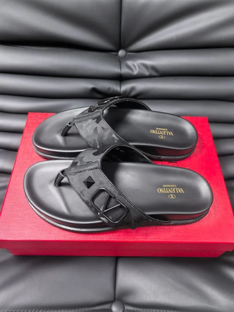 Valentino Slippers Fashionable 35786